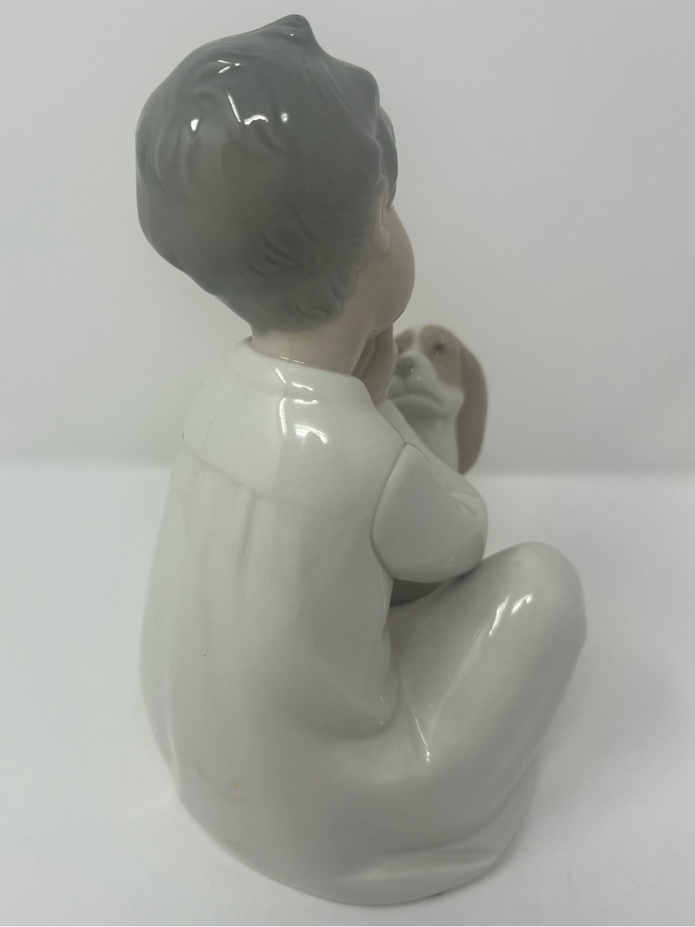 Lladro "Shhh, Quiet Puppy" Boy and Dog Porcelain Figurine 7.75" # 4522- No Box - Picture 3 of 7